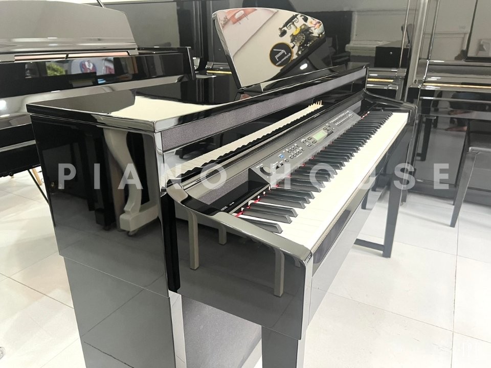 YAMAHA CLP-480 PE
