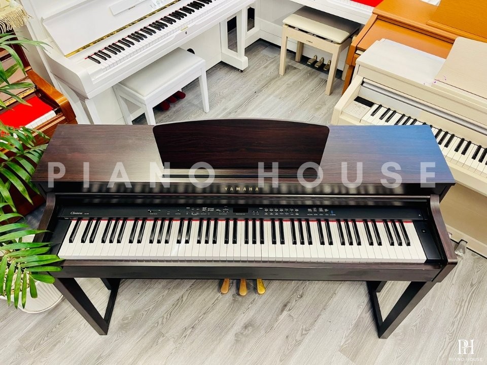 YAMAHA CLP-430 R