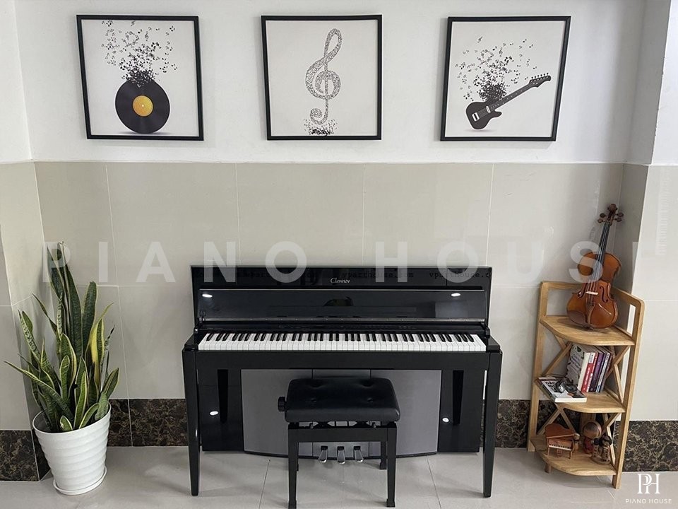 YAMAHA CLP- F01 PE