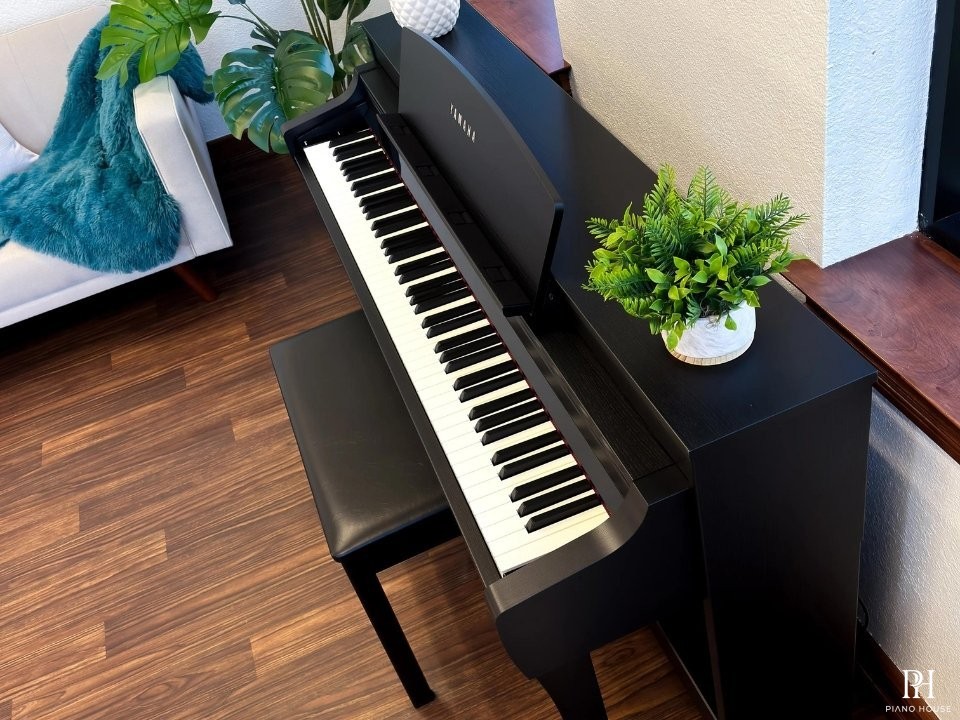 YAMAHA CSP-255 B