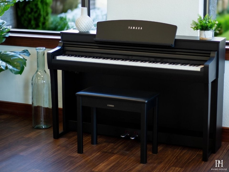 YAMAHA CSP-255 B