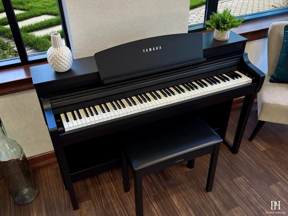 YAMAHA CSP-255 B