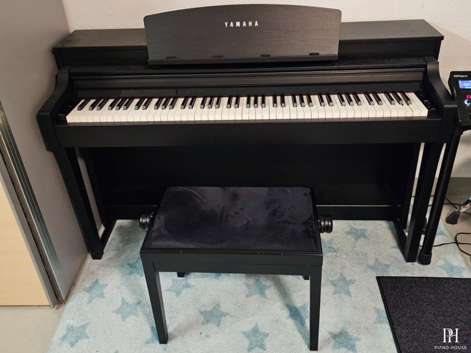 YAMAHA CSP-170 B