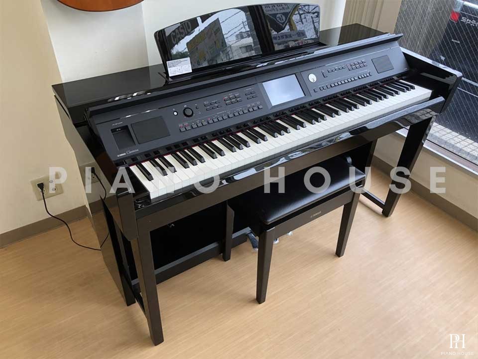 YAMAHA CVP-605 B