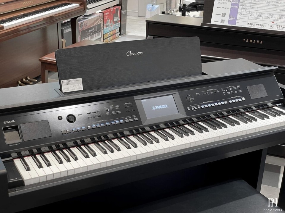 Yamaha CVP-905 B
