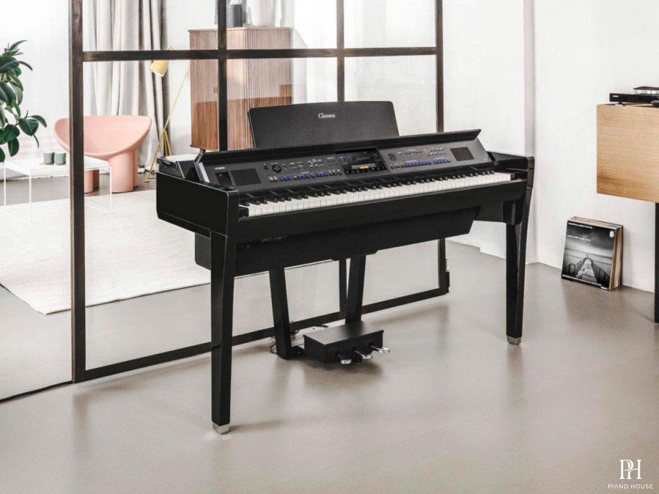Yamaha CVP-909 PE