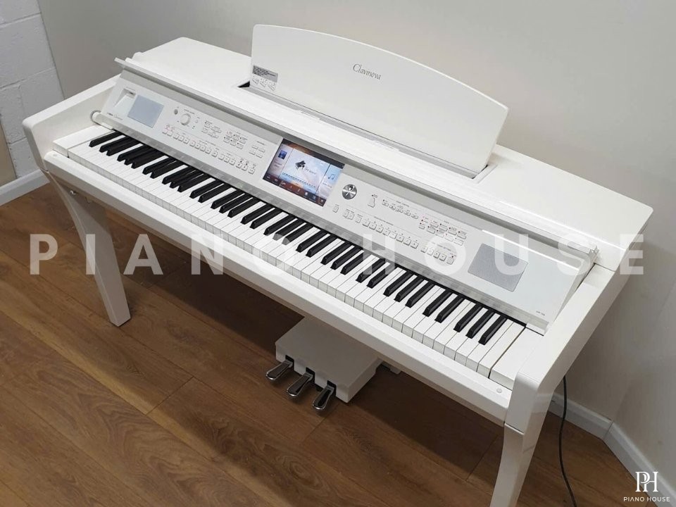 YAMAHA CVP-709 PW (USED)