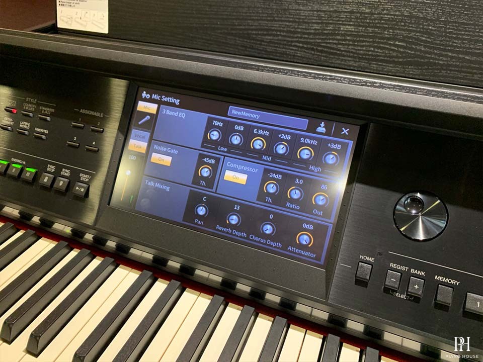 YAMAHA CVP-809 B (USED)