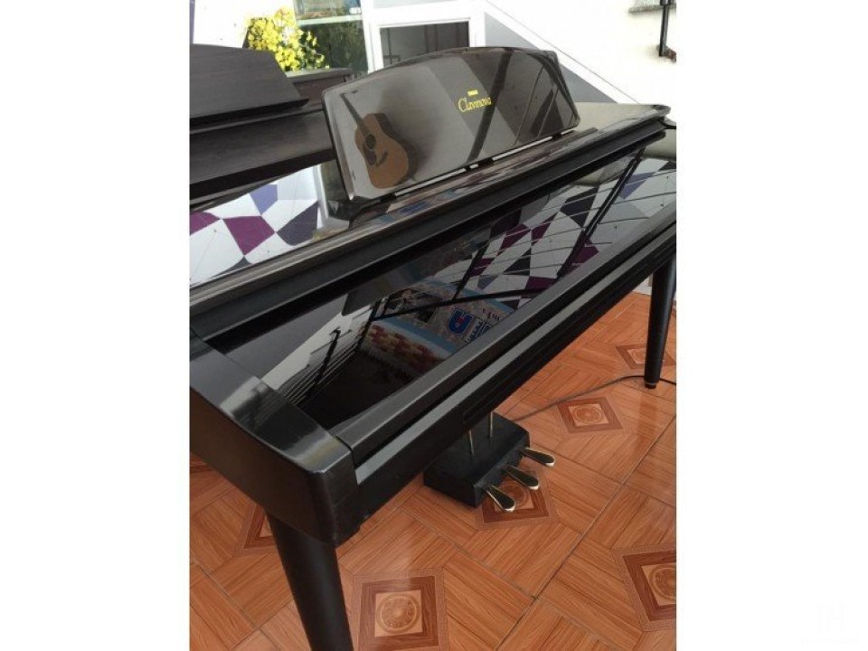 YAMAHA CVP-89