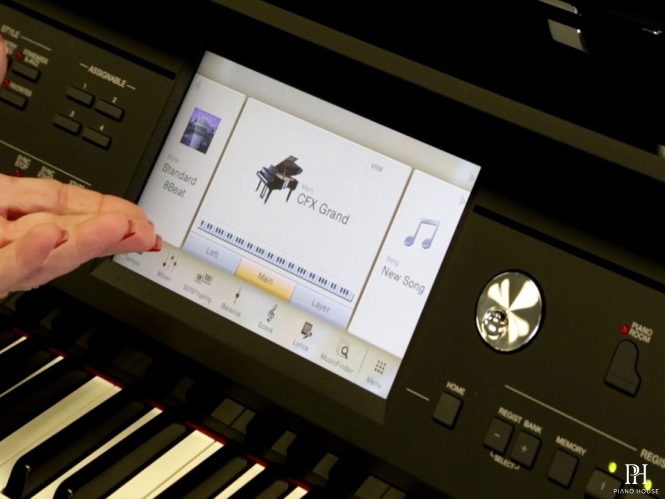 YAMAHA CVP-709GP