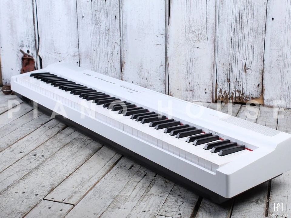 YAMAHA P-125A WH