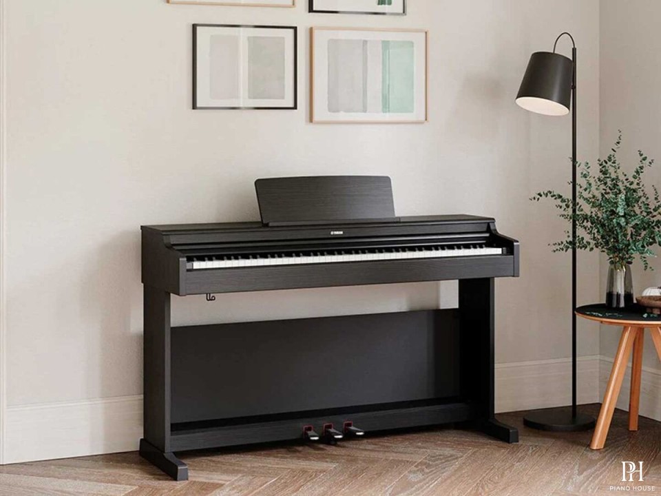 YAMAHA YDP-165 B