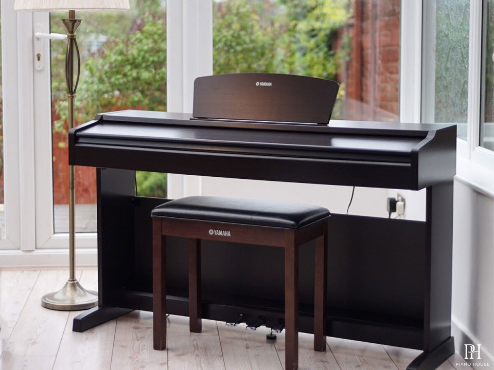 YAMAHA YDP-151 R