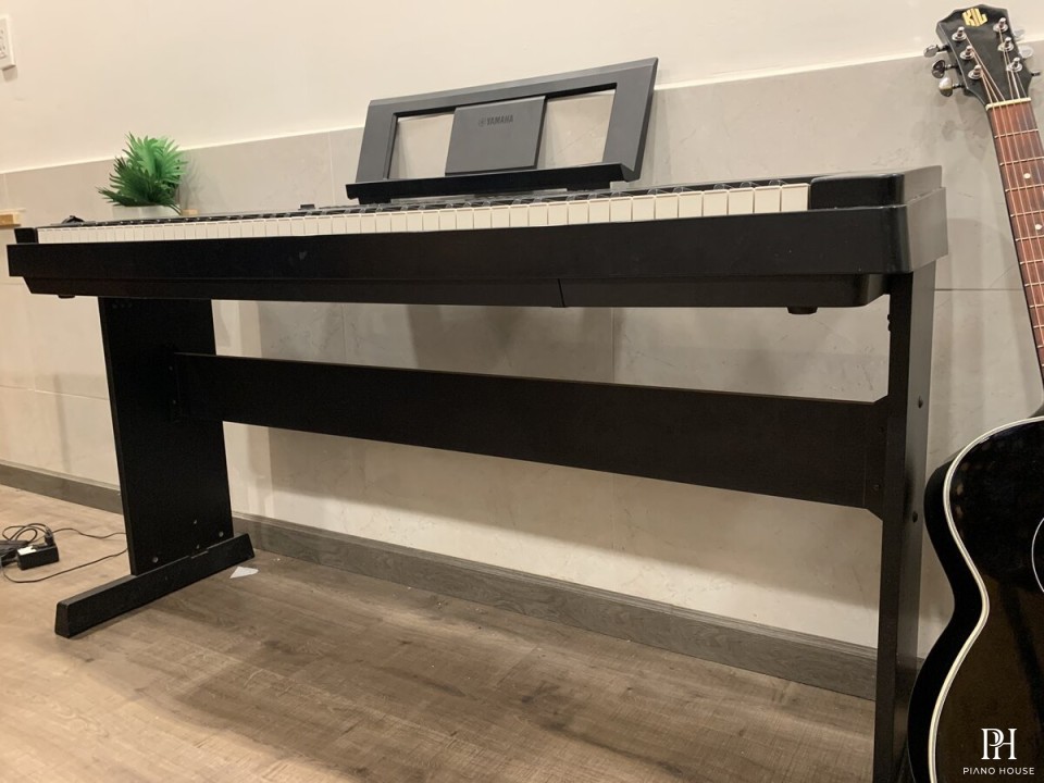 Yamaha DGX-660
