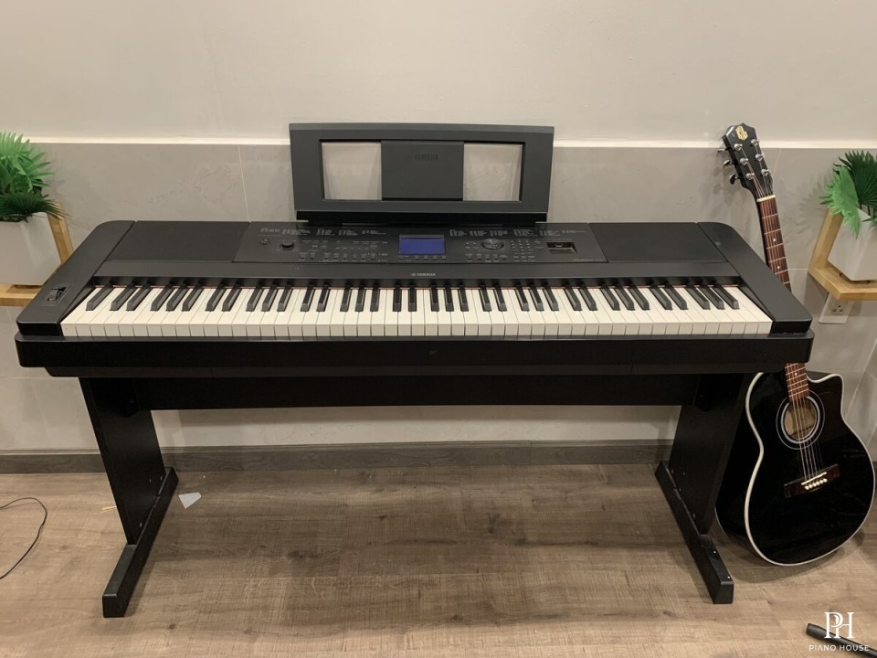 Yamaha DGX-660
