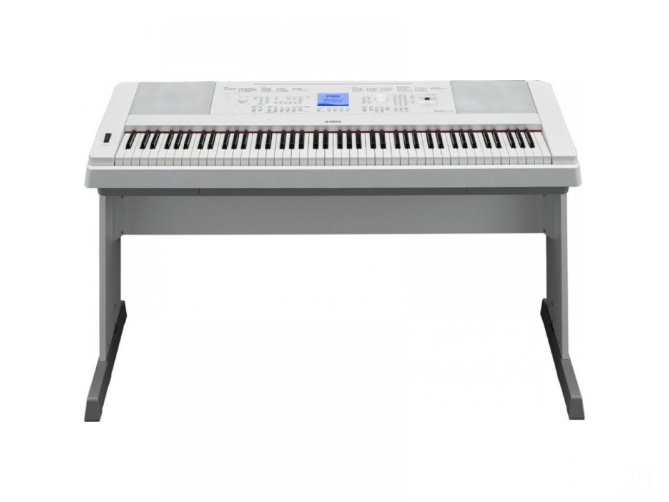 Yamaha DGX-660
