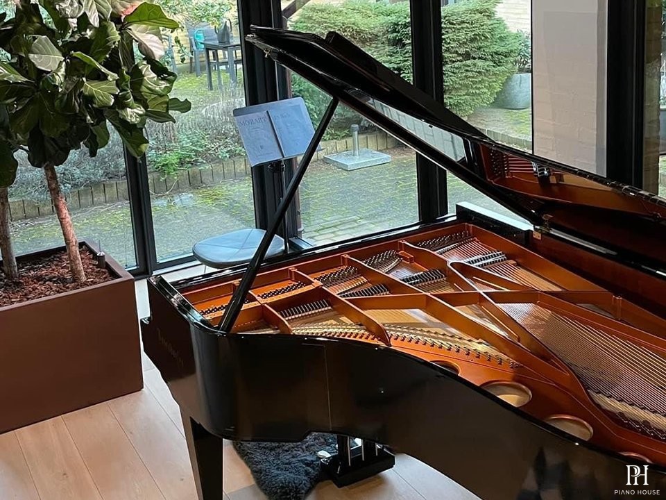 Bösendorfer 230VC