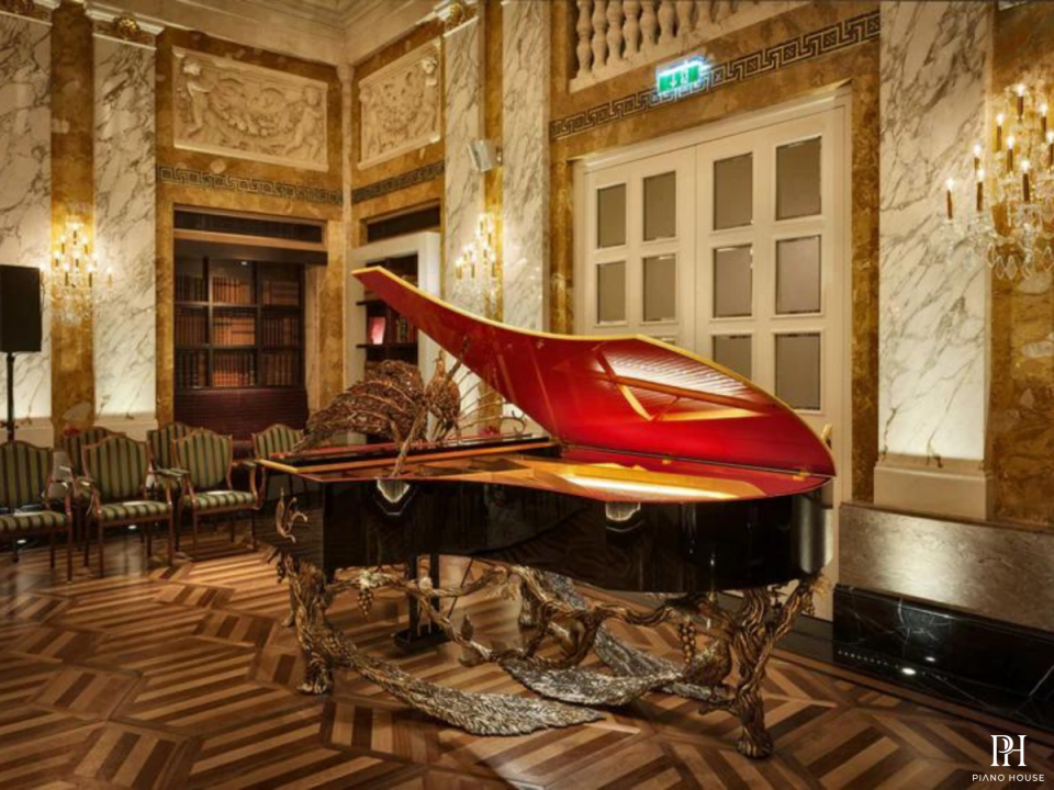 [Collector's Item] GRAND BOHEMIAN
