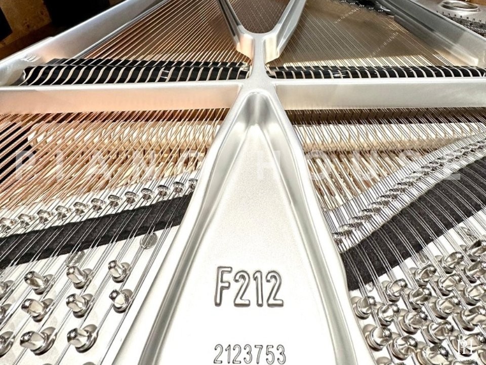 Fazioli F212 Chrome
