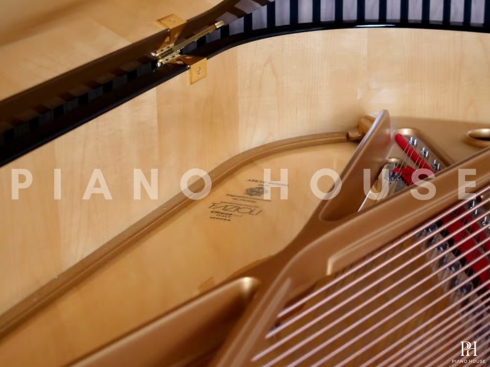Fazioli F212 - Strauss Edition