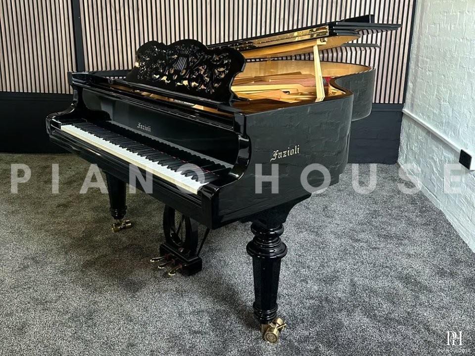 Fazioli F212 - Strauss Edition