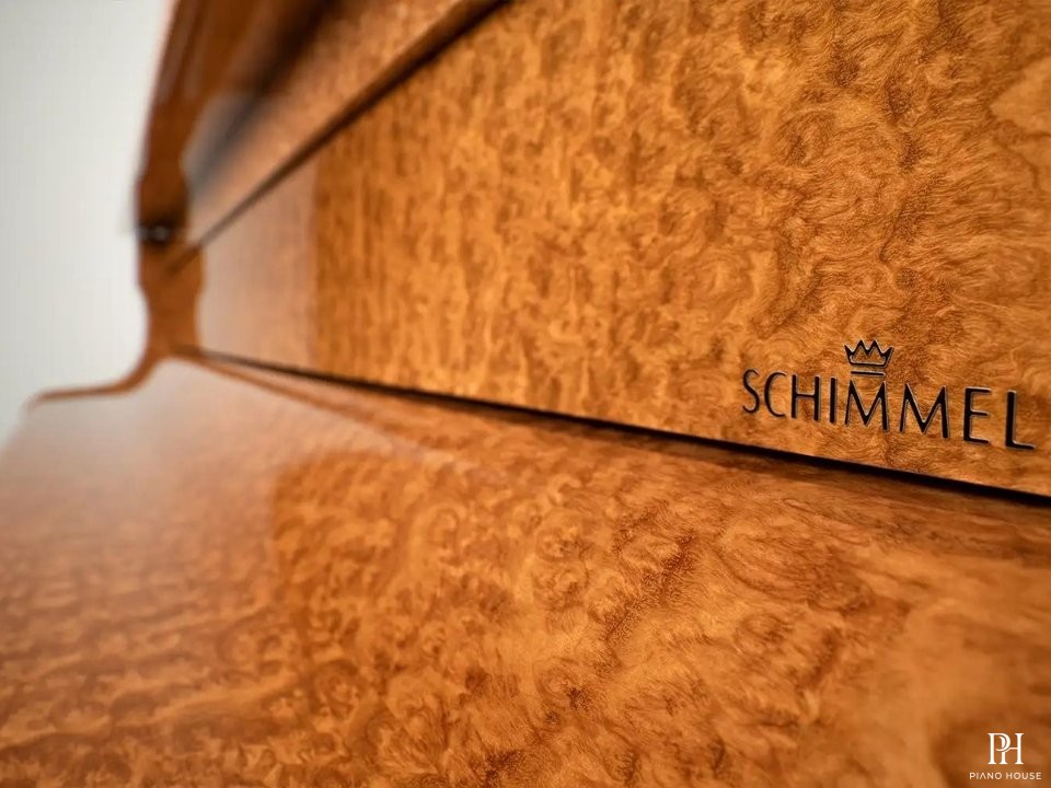 Schimmel Classic C169 Eucalyptus