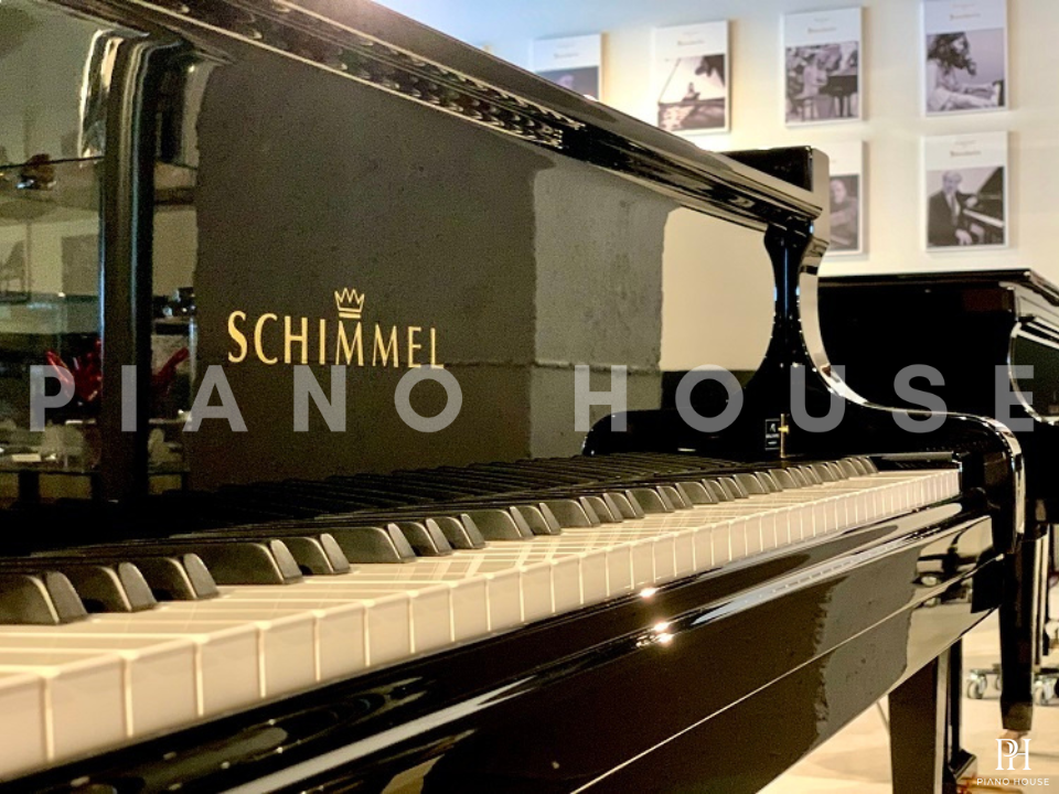 Schimmel Classic C169 Tradition