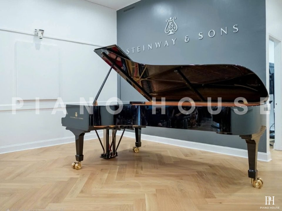 STEINWAY MODEL D-274