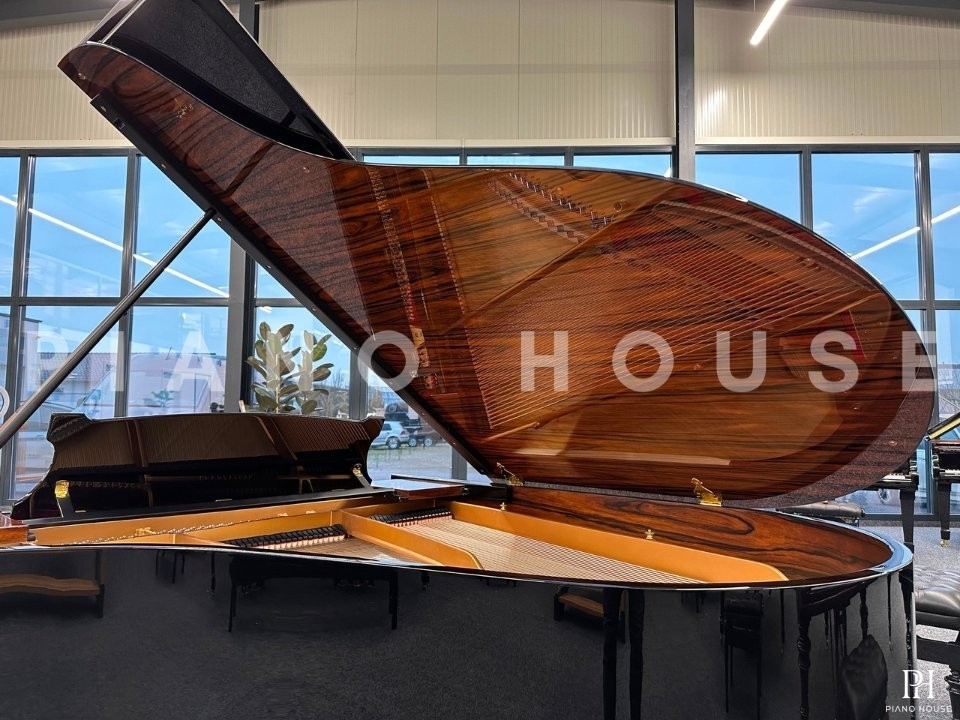 STEINWAY MODEL O-180 (Macassar & Polish Ebony)