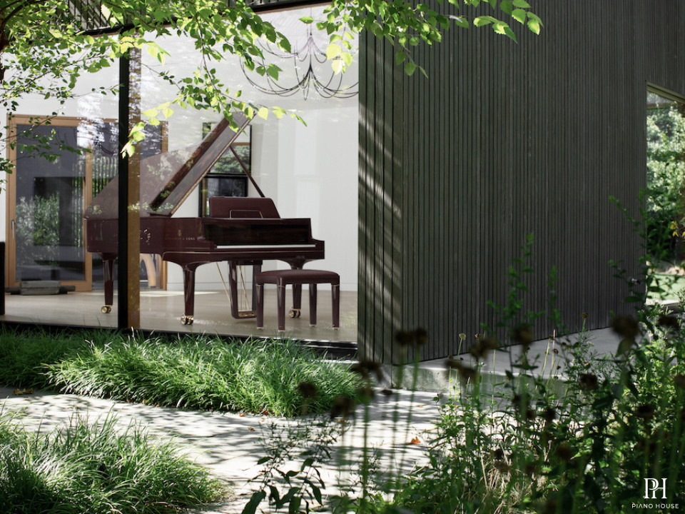 Steinway & Sons Gran Nichetto (The Midnight Red)