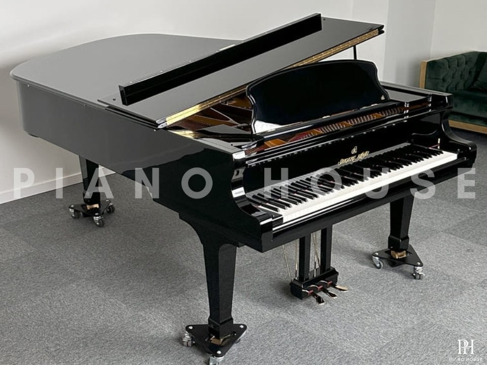 Shigeru Kawai  SK-7