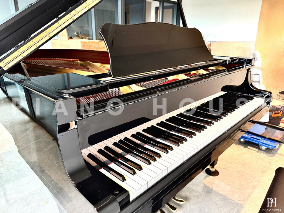 YAMAHA C5A PE Seri 4