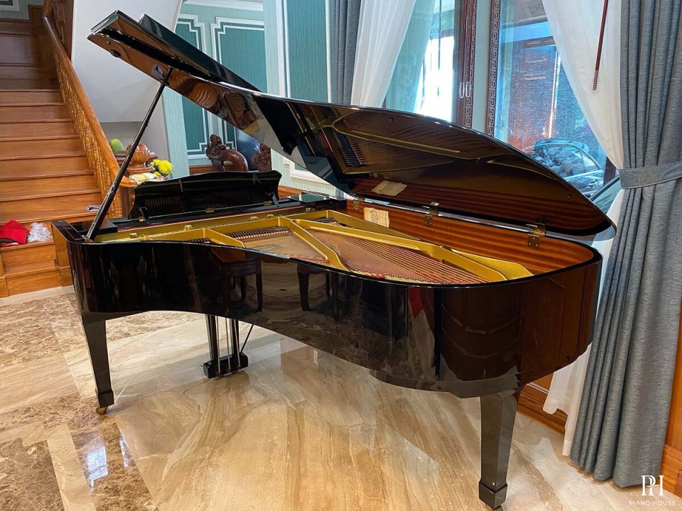 YAMAHA C7A