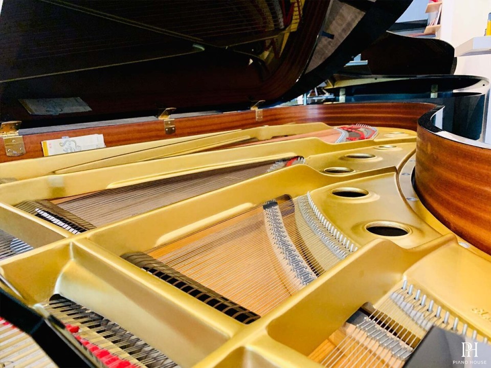 YAMAHA C7A