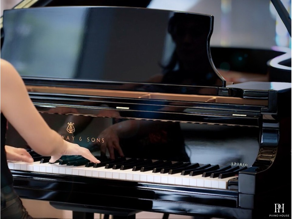STEINWAY MODEL B-211 Spirio | r