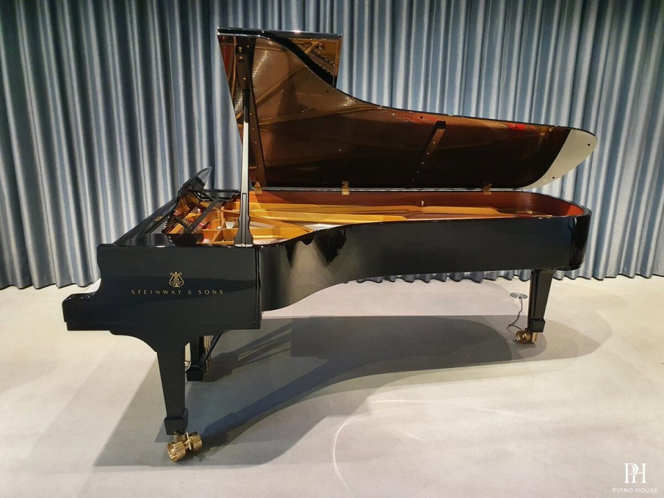 STEINWAY MODEL D-274 Spirio