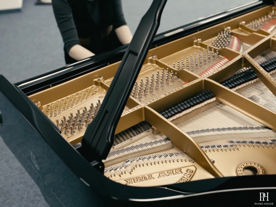 STEINWAY MODEL D-274