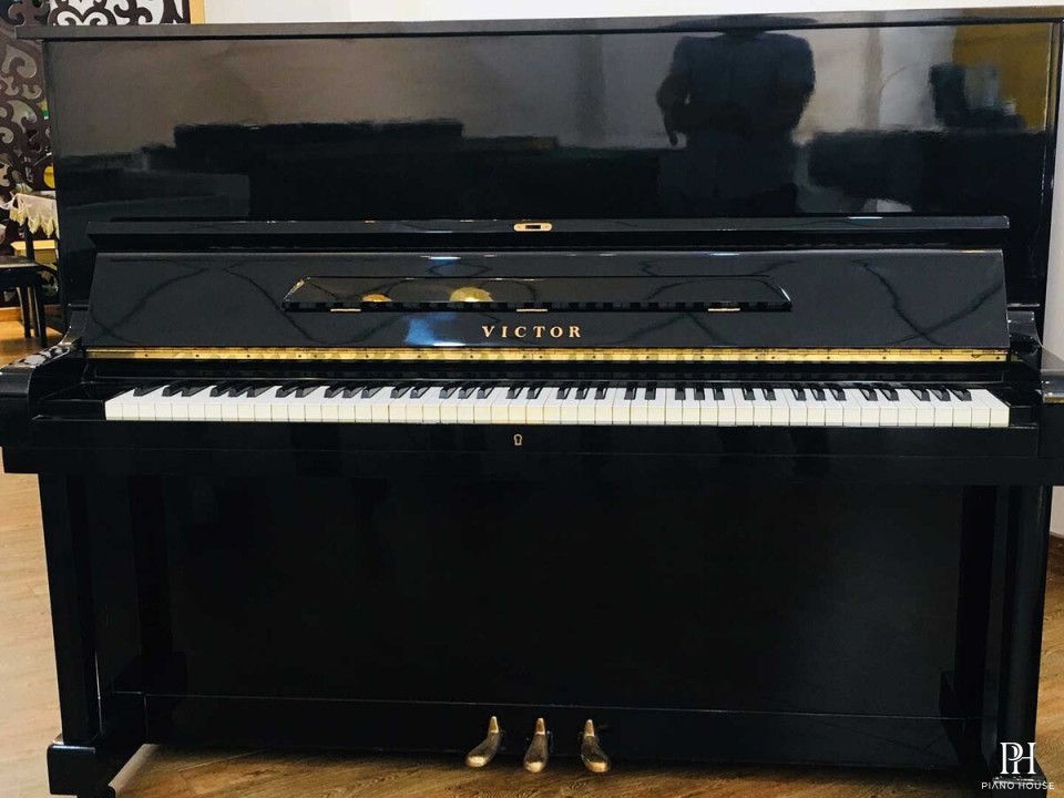 VICTOR V52