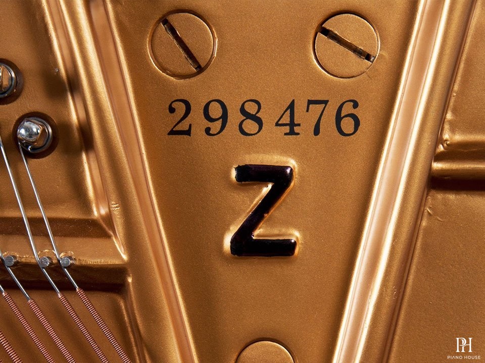 STEINWAY Z114 PE