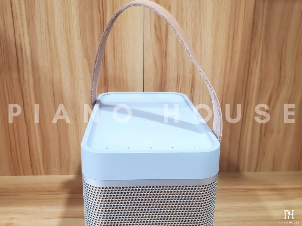 Loa B&O Beolit 20 - Grey Mist (Used)