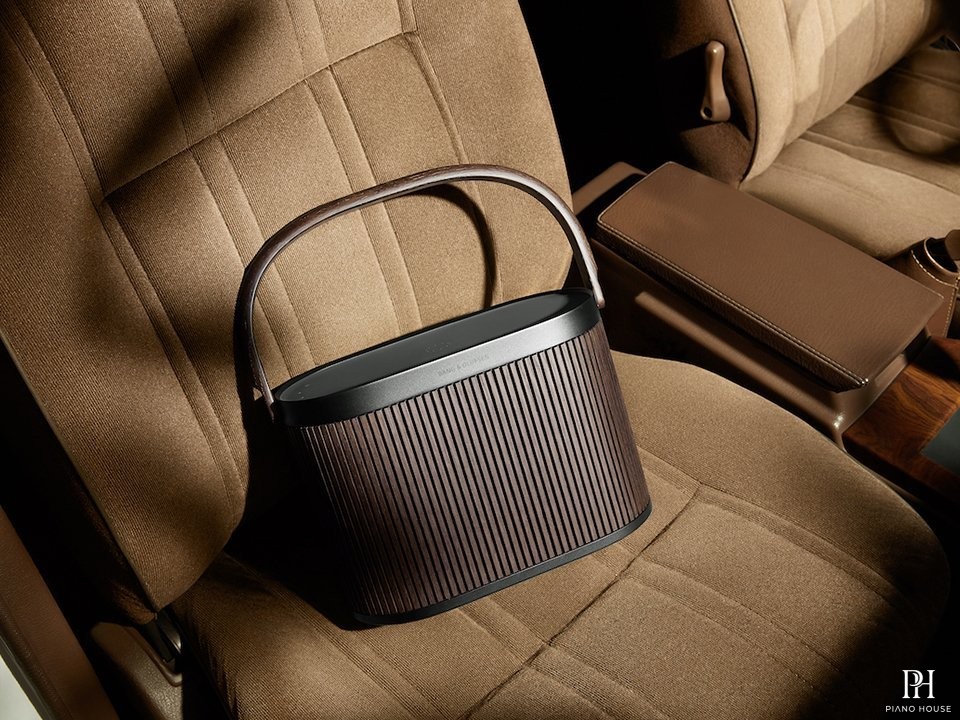 Loa B&O Beosound A5 Dark Oak (Xách Tay)