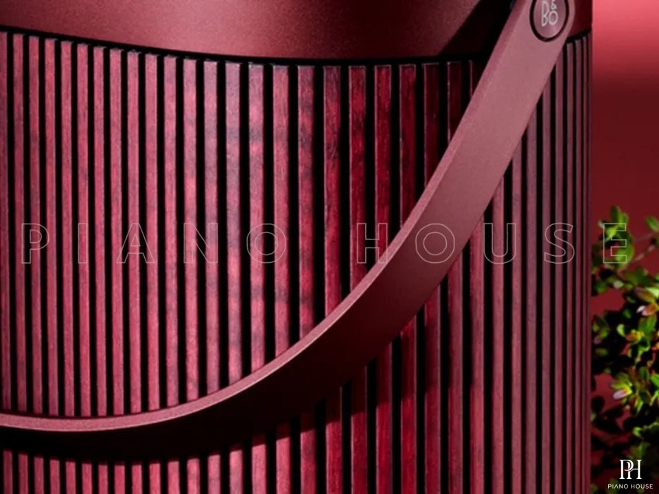Loa B&O Beosound A5 Cranberry Red