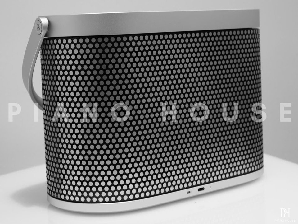 Loa B&O Beosound A5 Spaced Aluminium (USED)