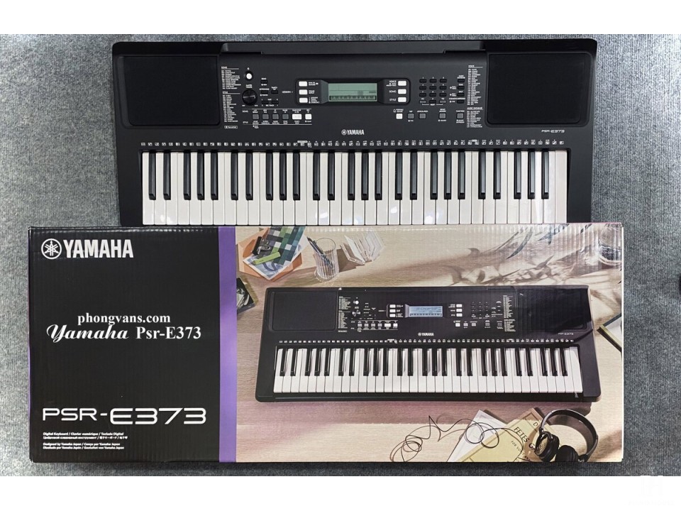 Yamaha PSR E373