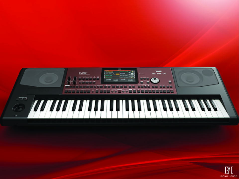 Korg PA700