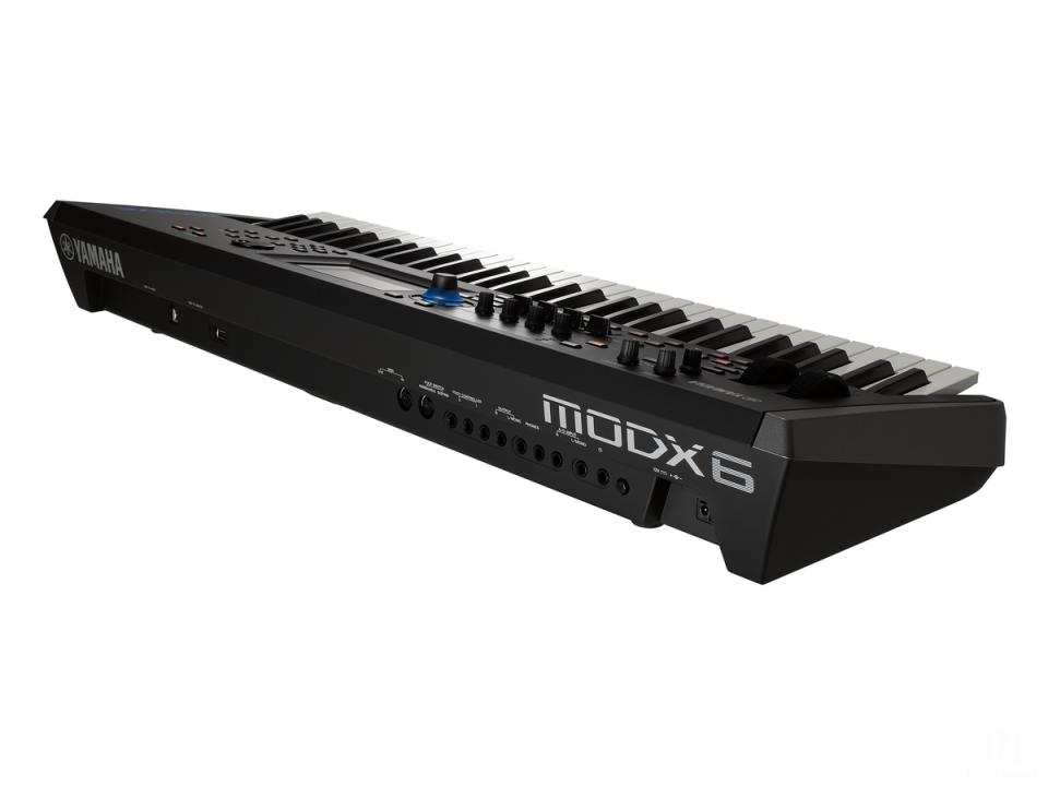 Yamaha MODX6