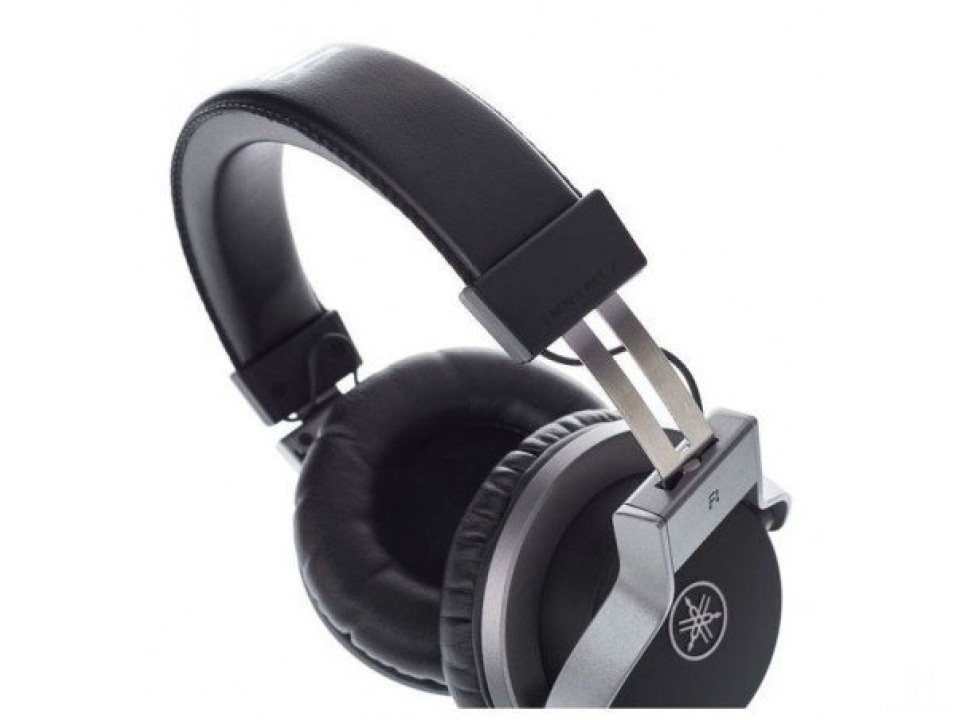 Yamaha HPH-MT8
