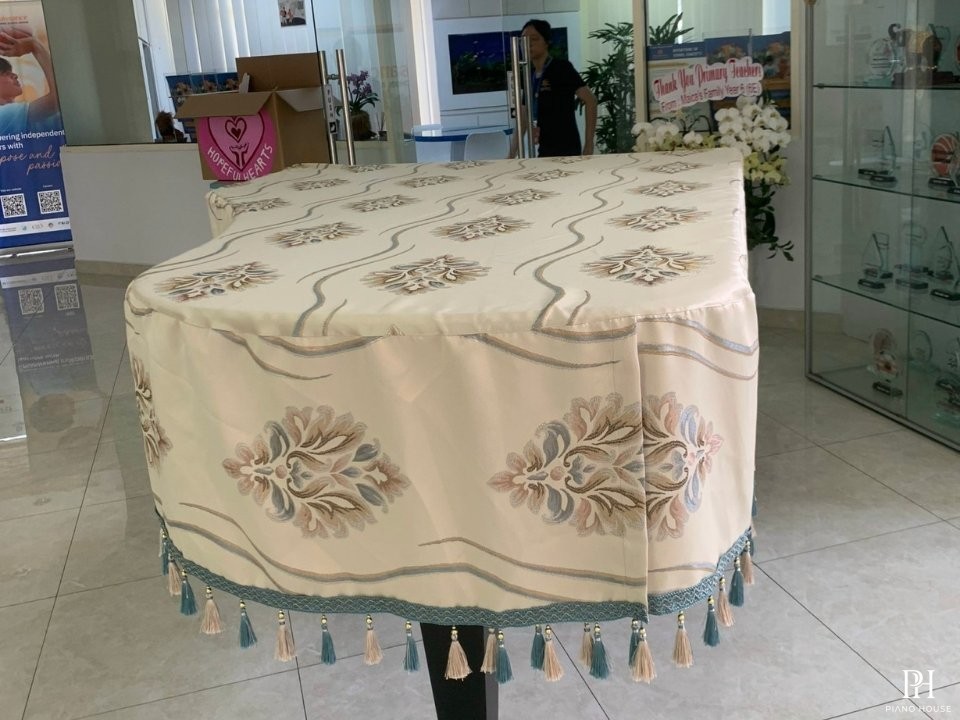 Khăn Phủ Gấm Dầy + Tua Rua Cho Đàn Grand Piano
