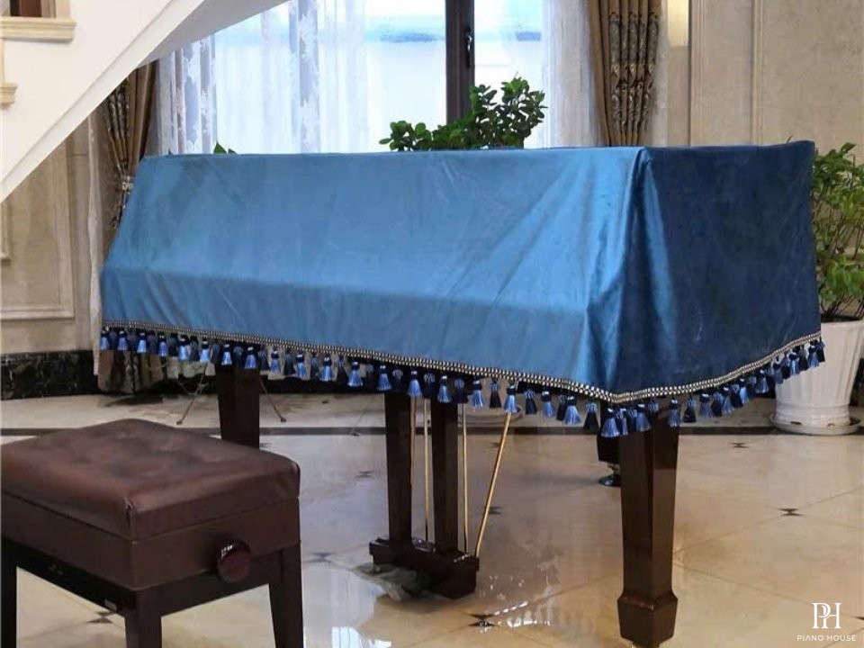 Khăn Phủ Grand Xanh Hà Lan Tua Rua