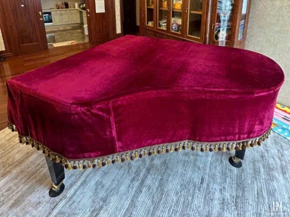 Khăn Phủ Grand Nhung Đỏ Rượu Vang - Tua Nâu
